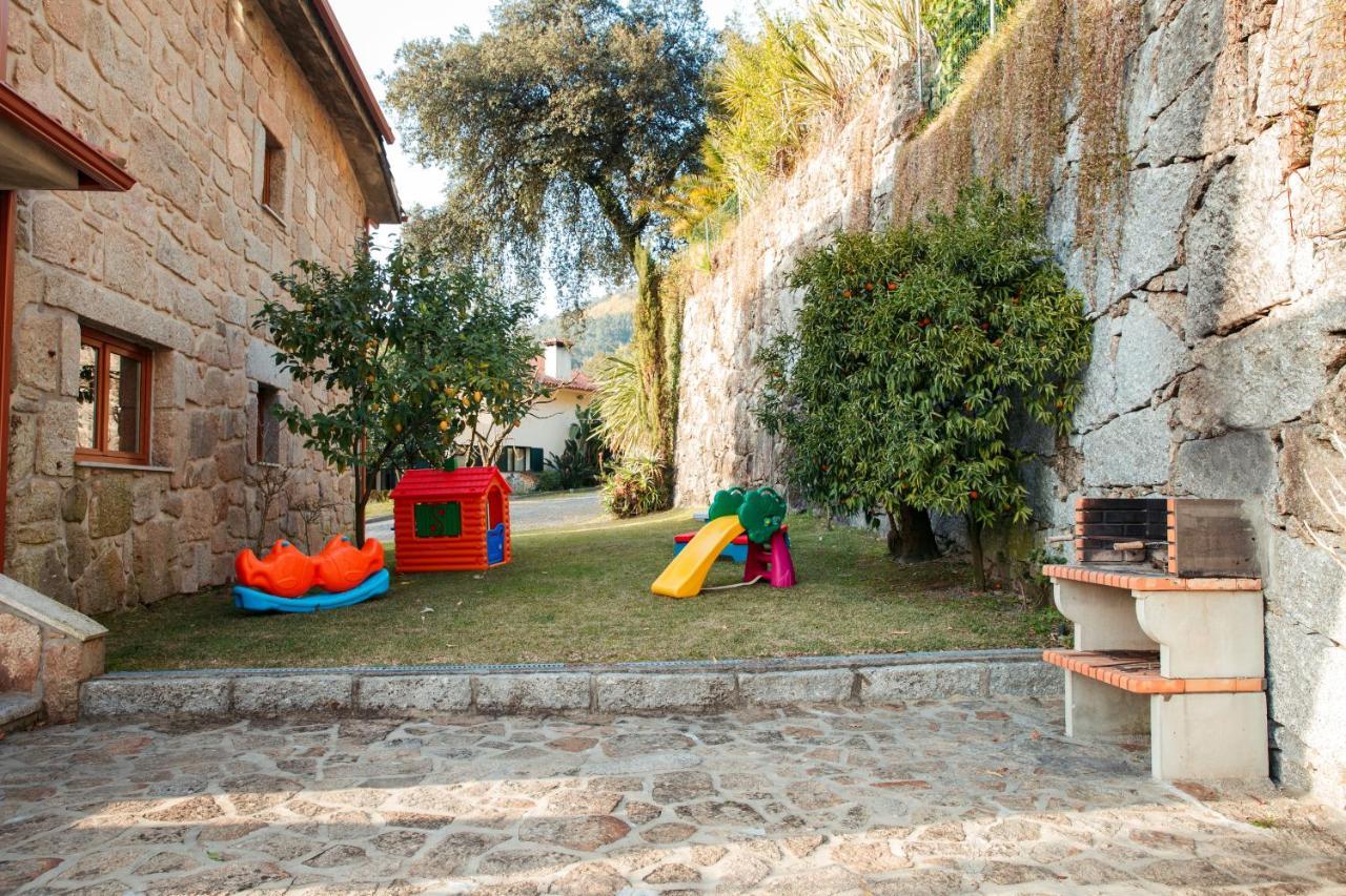Casa Das Flores Amares Kültér fotó