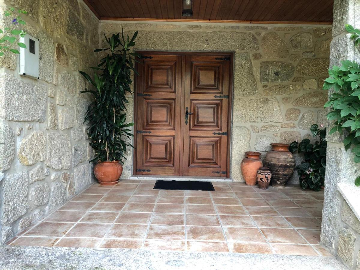 Casa Das Flores Amares Kültér fotó