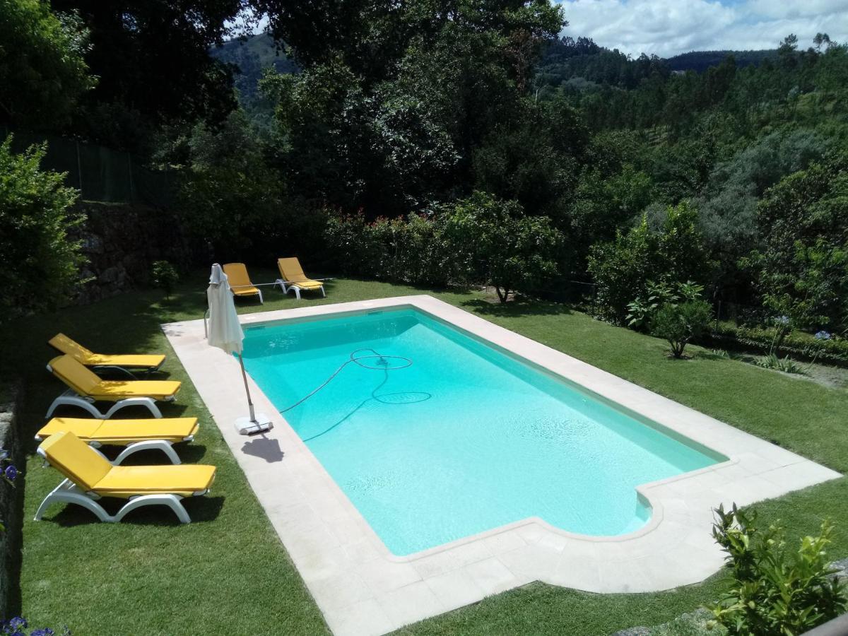 Casa Das Flores Amares Kültér fotó